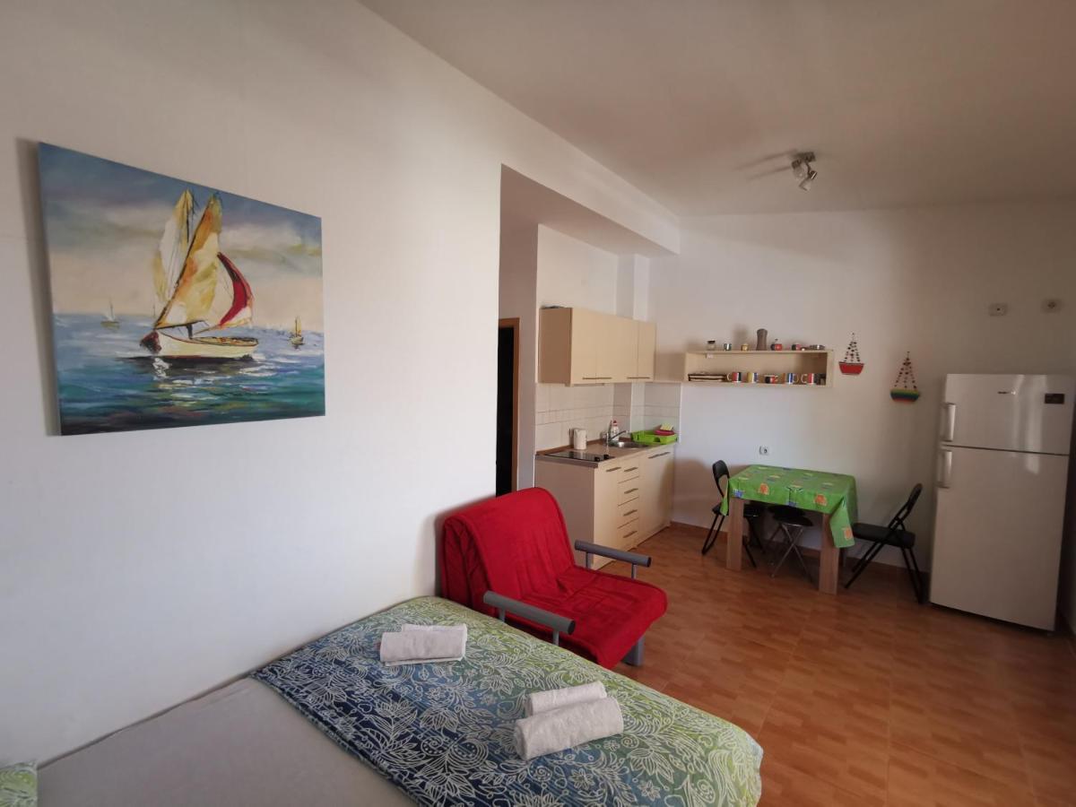 Apartments Montenegrina Ούλτσιν Εξωτερικό φωτογραφία