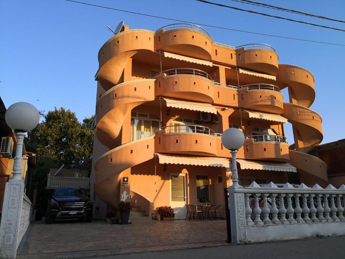 Apartments Montenegrina Ούλτσιν Εξωτερικό φωτογραφία